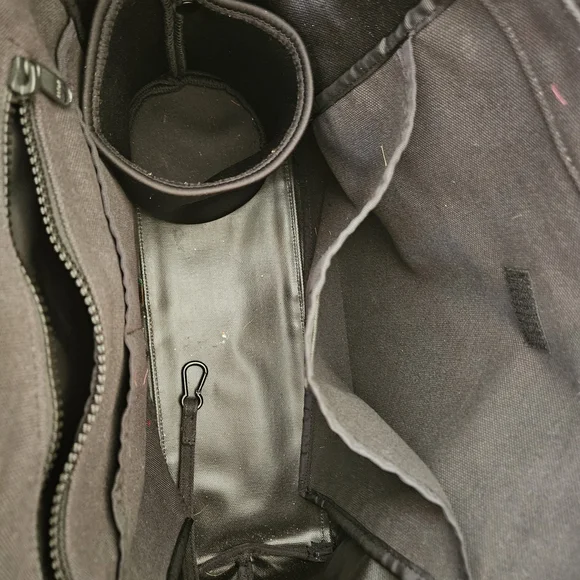 Dagne Dover VIDA Small Tote Bag In Onyx - Picture 4 of 5